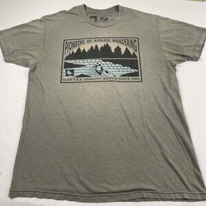 Hippy Tree Vintage Blend Graphic T-Shirt Men’s L Crew Neck Cotton Blend